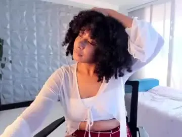 Chaturbate Adult Webcams of bronzetease