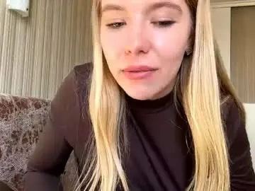 Chaturbate Free Porn Cam of iveydiefendorf