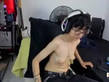 Chaturbate Live Sex Cam of charlietaylorr__