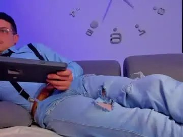 Chaturbate Live Sex of leo_hunt