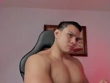 Chaturbate Best live sex cam show of roy__constance