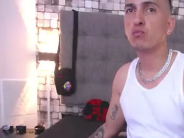 Chaturbate Free Porn Cam of dereck_smithh