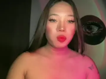 Chaturbate Nude Webcam of makemesquirt_xxx
