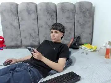 Chaturbate Free Porn Cam of bruno_cruz