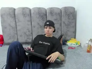 Chaturbate Adult Video Chat of bruno_cruz