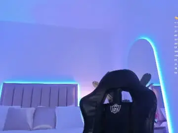 Chaturbate Best live sex cam show of taylor_jonnees