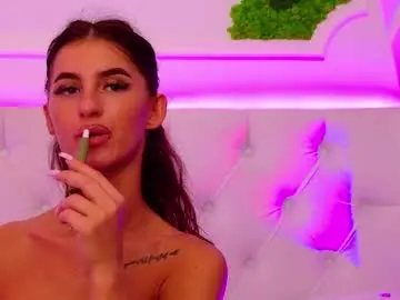Chaturbate Sex Cam of elisacharm