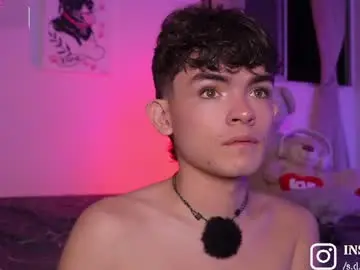 Chaturbate Live Sex of angelocute_