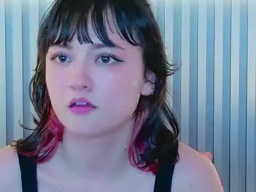 Chaturbate Live Porn of emily_amura