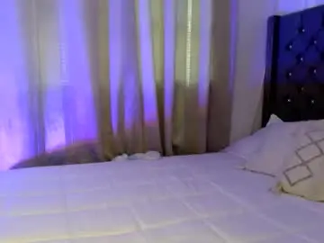 Chaturbate Live Sex Cam of mara4sweet