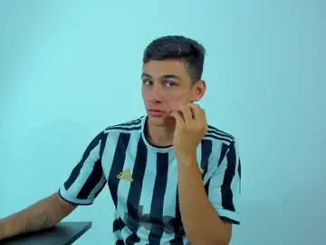 Chaturbate Watch Live Sex Cams of max_wild01