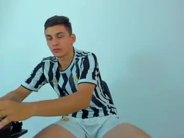Chaturbate Live Porn of max_wild01