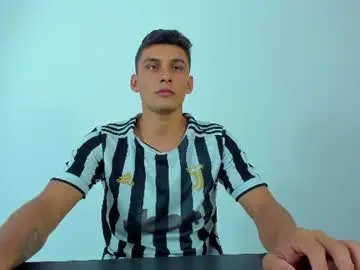 Chaturbate Watch Live Sex Cams of max_wild01