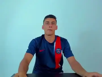 Chaturbate Live Sex Cam of max_wild01