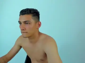 Chaturbate Live Sex of max_wild01