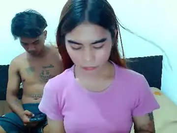 Chaturbate Sex Cam of mikhayla_and_zeus_room