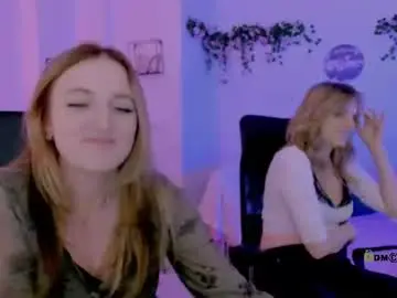 Chaturbate Watch Live Sex Cams of luna_berryy