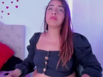 Chaturbate Live Sex Cam of amelie01bronw