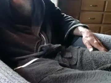 Chaturbate Live Sex Cam of bigdickdaddy567130413