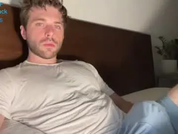 Chaturbate Live Sex Cam of hot8pack01