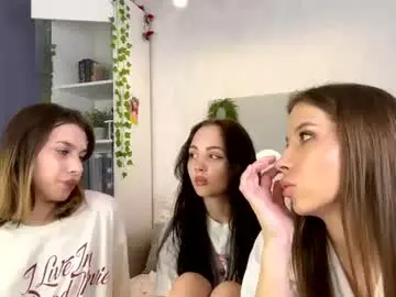 Chaturbate Free Live Porn of leylalin