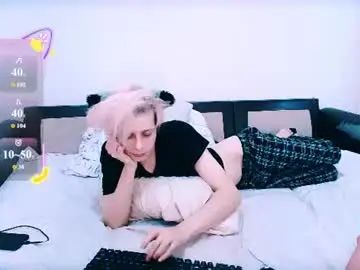 Chaturbate Live Sex Cam of littlepinkcat