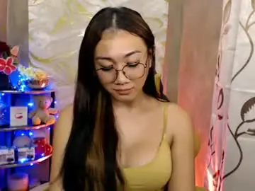 Chaturbate Live Porn of pia_worthsback