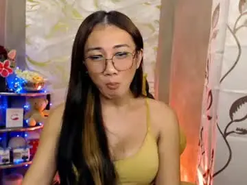 Chaturbate Adult Webcams of pia_worthsback