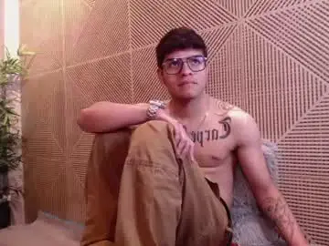 Chaturbate Nude Webcam of mats_erikson