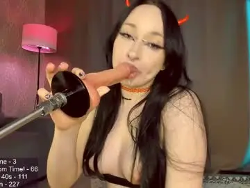 Chaturbate Adult Video Chat of nerdy_freyua