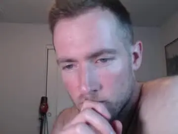 Chaturbate Live Sex Cam of al3xzanderth3gr3at