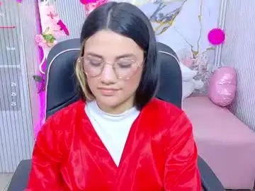 Chaturbate Free Live Porn of chiara_tay