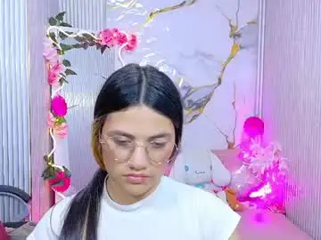Chaturbate Adult Webcams of chiara_tay