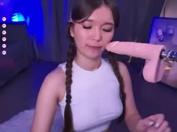 Chaturbate Live Porn of mentallymonika