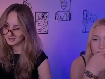 Chaturbate Live Sex of playful_sophie