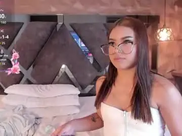 Chaturbate Watch Live Sex Cams of rose_evans__