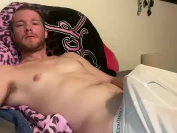 Chaturbate Live Porn of tommygunzsolo