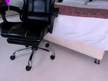 Chaturbate Free Porn Cam of alondrasoomer