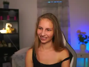 Chaturbate Live Sex Cam of emmie_murray