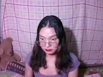 Chaturbate Live Sex Cam of pinay_janella10