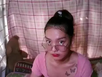 Chaturbate Adult Video Chat of pinay_janella10
