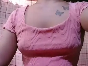 Chaturbate Free Porn Cam of pinay_janella10