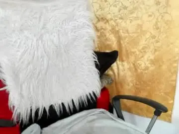 Chaturbate Live Sex Cam of sarahlovexxv
