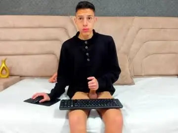 Chaturbate Nude Webcam of thiagos19