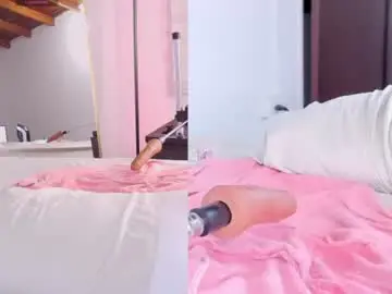Chaturbate Watch Live Sex Cams of tinny_annie
