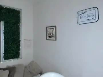 Chaturbate Watch Live Sex Cams of emma_sweethot