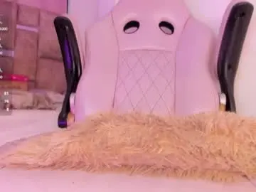 Chaturbate Free Live Porn of mia_royal