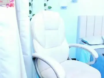 Chaturbate Sex Chat of roseemma_