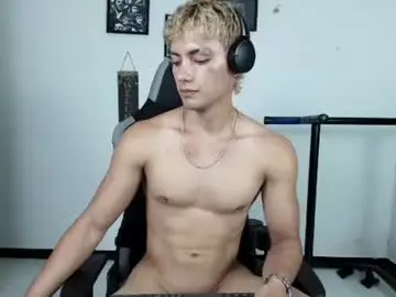Chaturbate Sex Chat of titan_fitness