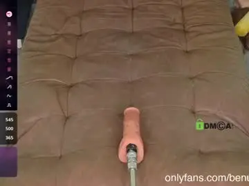 Chaturbate Adult Webcam of heyhotty1